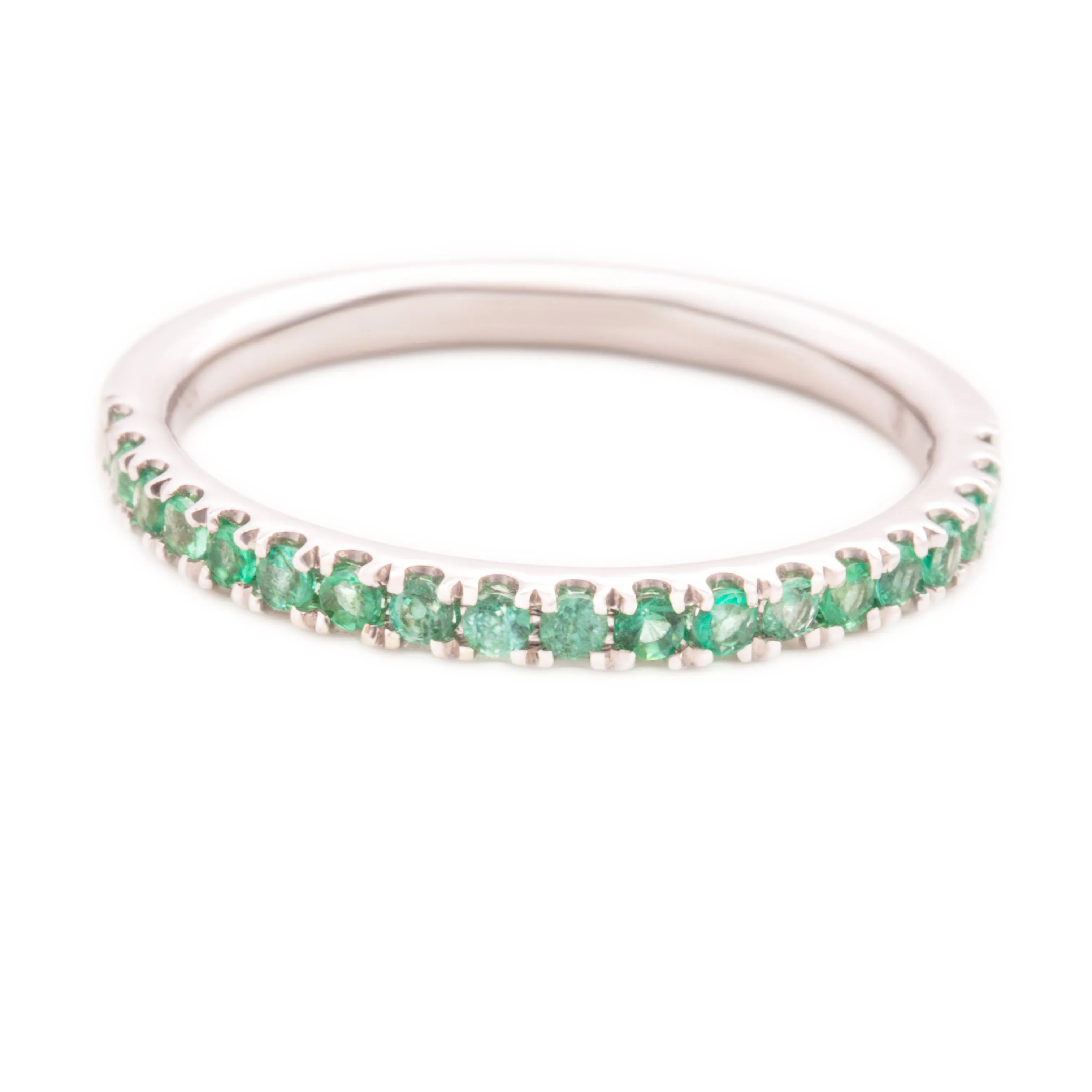 14k White Gold Emerald Band