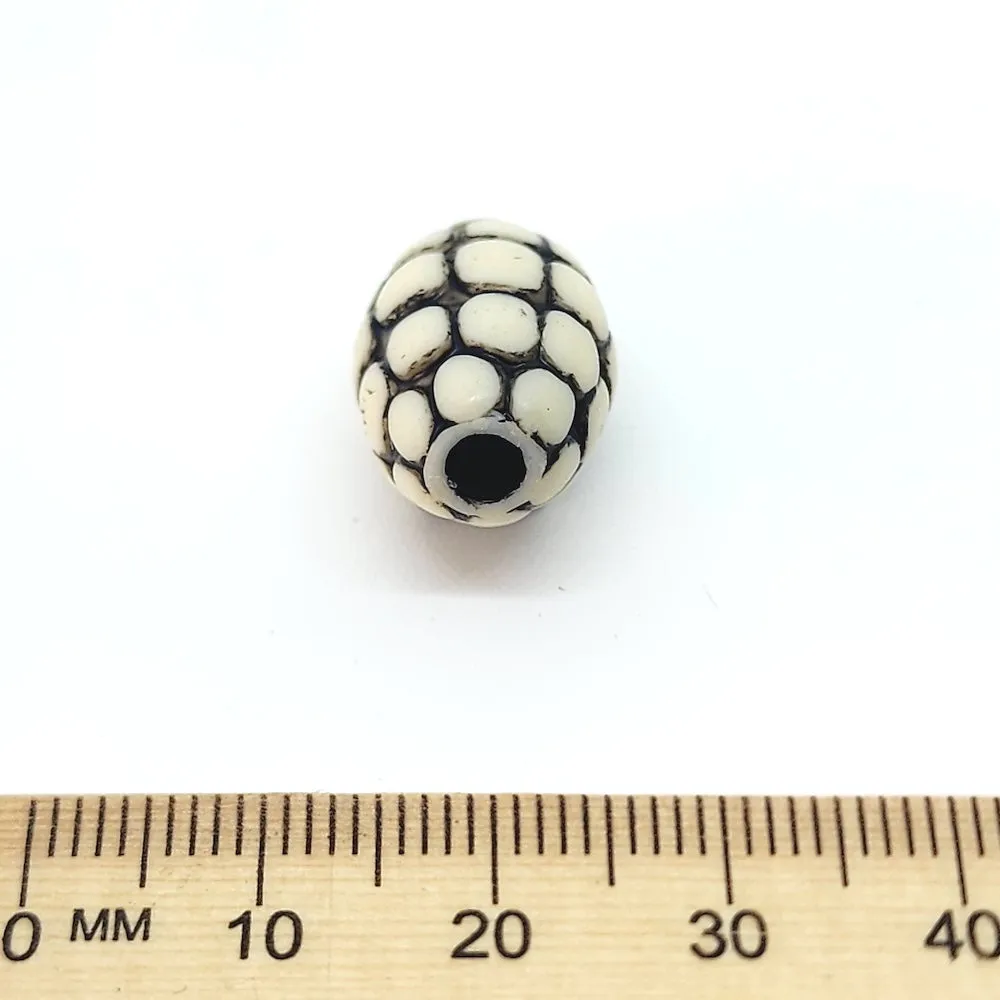 19x13mm Oval (10) - White w. Black - South Western Style Vintage Beads