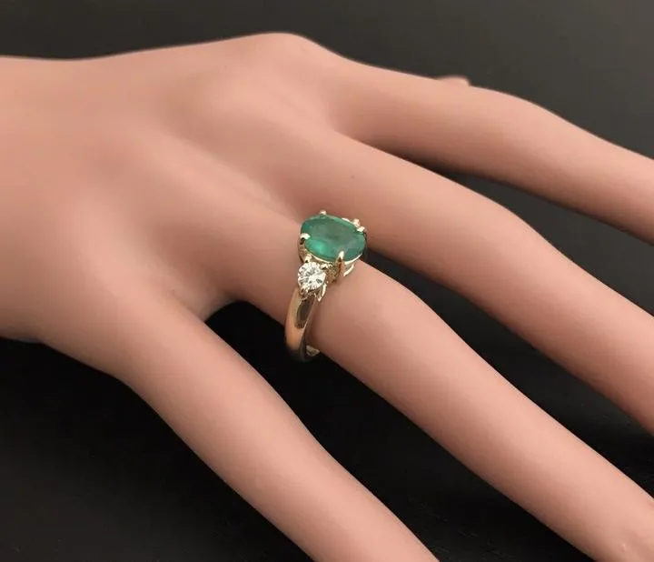 2.16 Carats Natural Emerald and Diamond 14K Solid Yellow Gold Ring