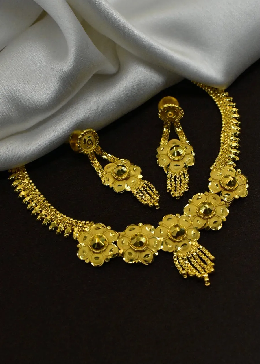 AMAZING FLORET NECKLACE