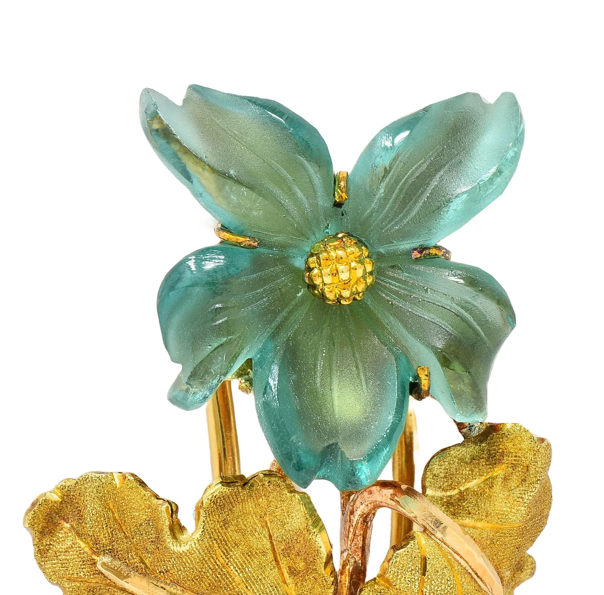 Buccellati 1960s Carved Fluorite 18 Karat Two-Tone Gold Vintage Dogwood Flower Brooch