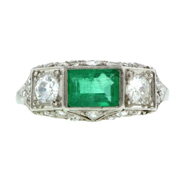 Edwardian Emerald & Diamond Ring