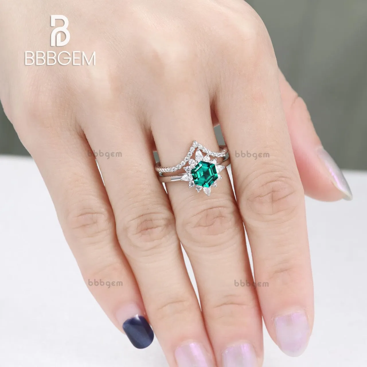 Hexgon Lab Emerald Silver Ring Set White Gold Plated Curved Elongated Rope Diamond Chervon Band