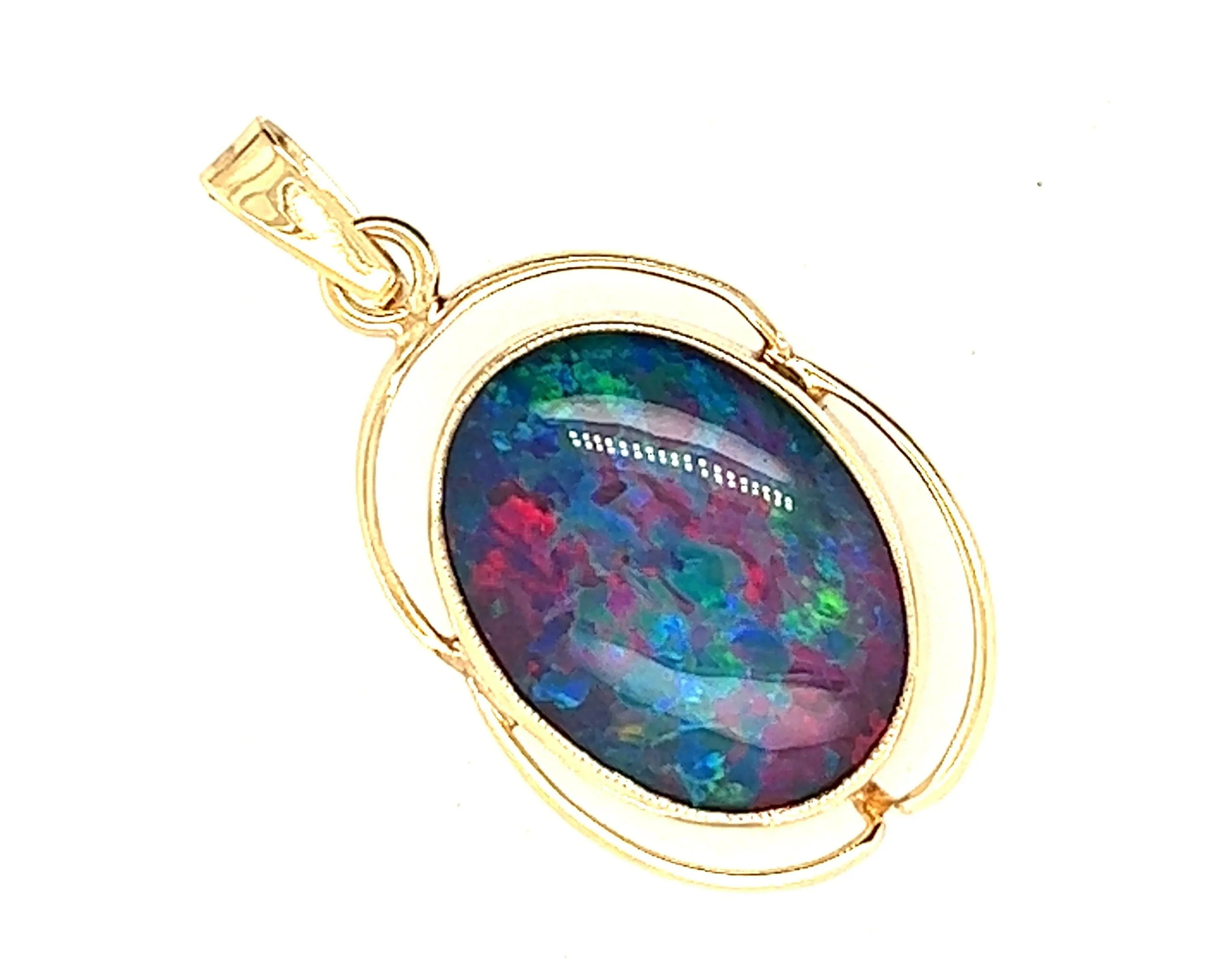 Opal Triplet & 9ct Yellow Gold Pendant