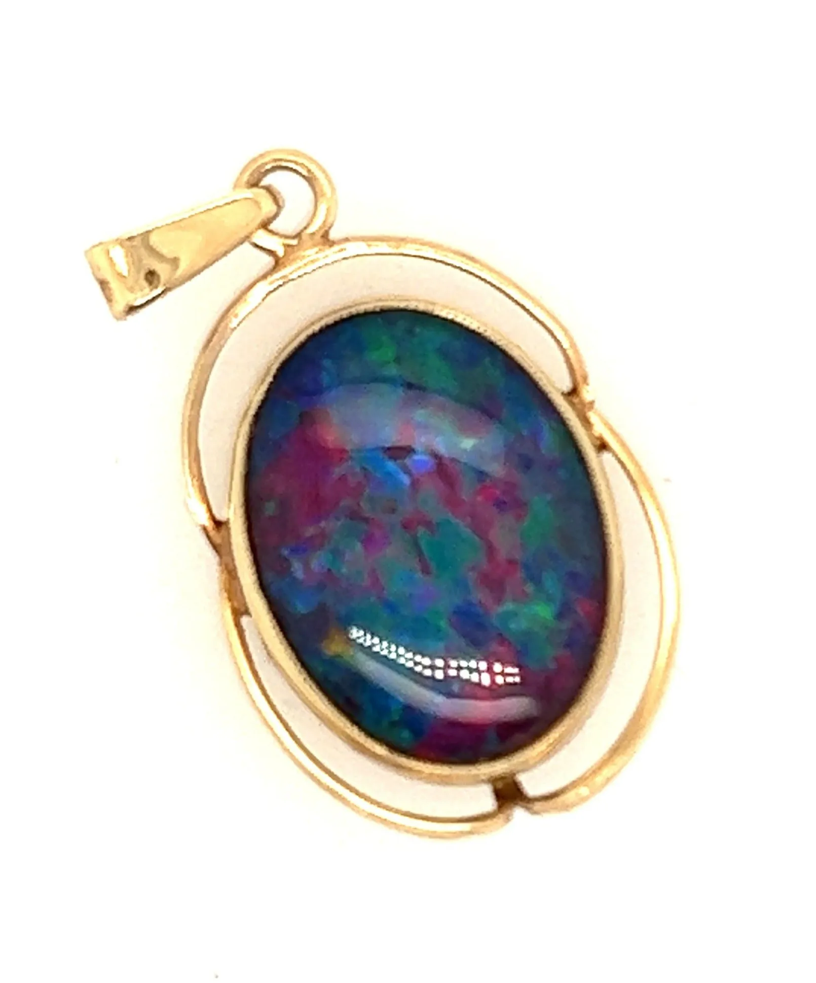 Opal Triplet & 9ct Yellow Gold Pendant