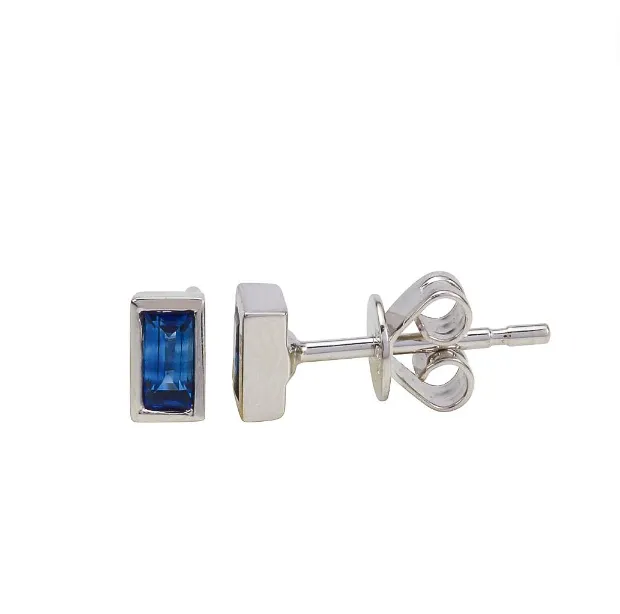 SAPPHIRE BEZEL STUD EARRINGS