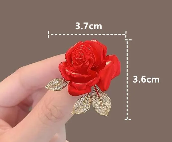 XSB094 - Rose Saree Brooch